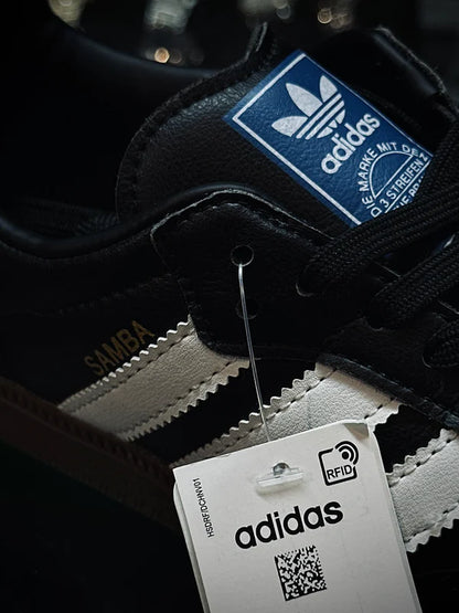 Adidas Samba